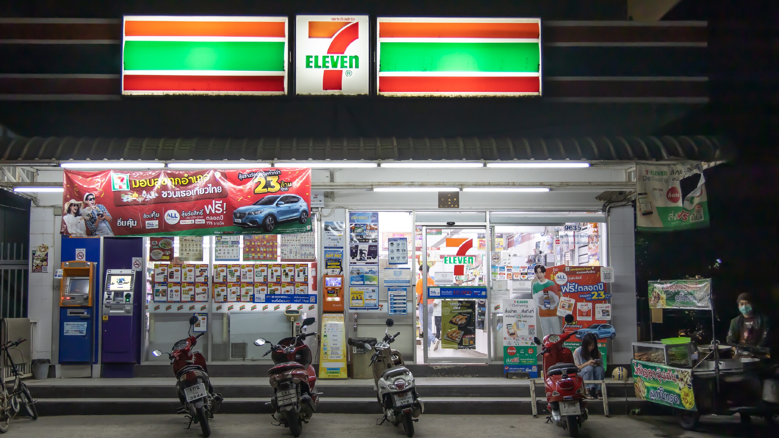 Japanese Convenience stores look for future demand